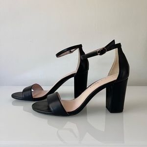 Black Ankle Strap Heel Sandal — Katie & Kelly — Size 8